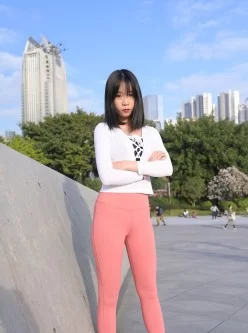 【视频】粉色紧身裤长腿高跟美女【17V/7G/百度云】